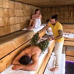 Azzun Orient Spa&wellness Hotel