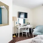 Azzun Orient Spa&wellness Hotel 4*
