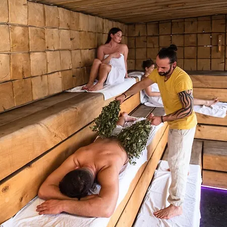 Azzun Orient Spa&wellness Hotel