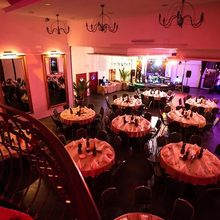 Azzun Orient Spa&wellness Hotel Kromerowo