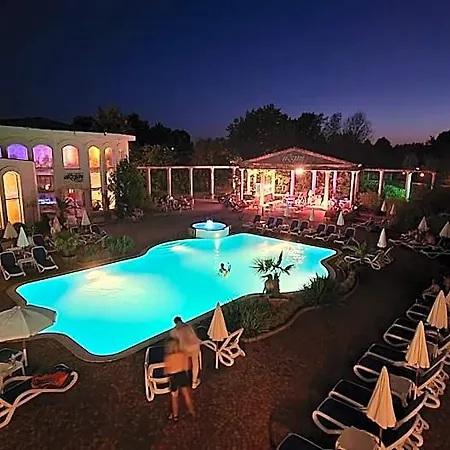 Azzun Orient Spa&wellness ホテル 4*