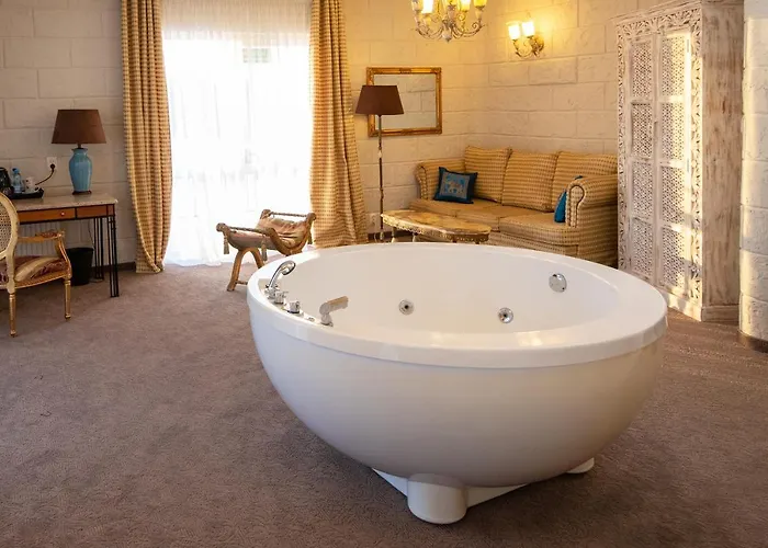 Hotel Azzun Orient Spa&wellness 4*