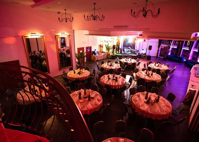 Azzun Orient Spa&wellness Hotel Kromerowo