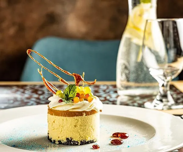 Azzun Orient Spa&wellness Hotel 4*