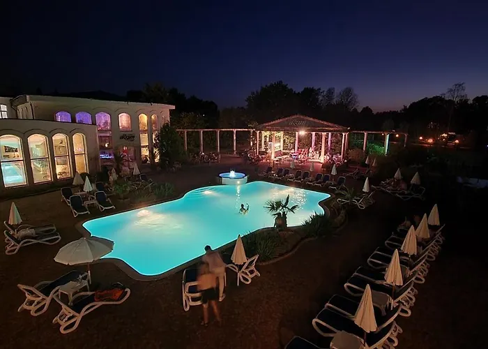 Azzun Orient Spa&wellness Hotel 4*