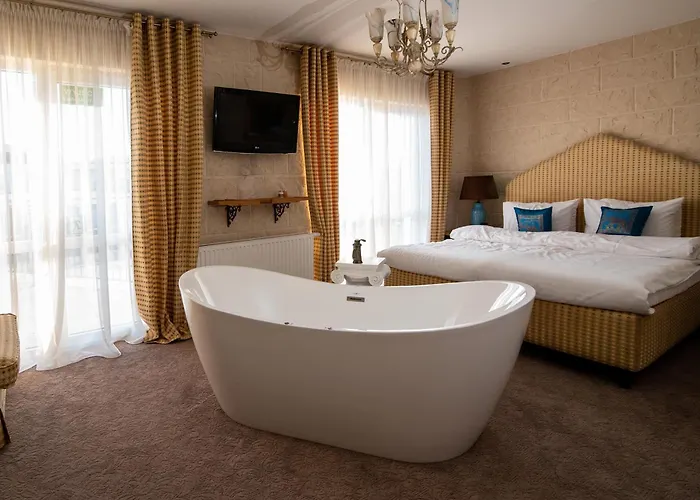 Azzun Orient Spa&wellness Hotel Kromerowo